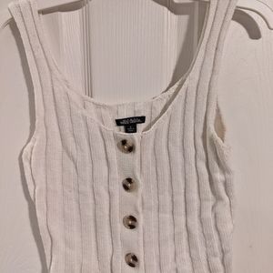 White crochet button up tank top size small wild fable